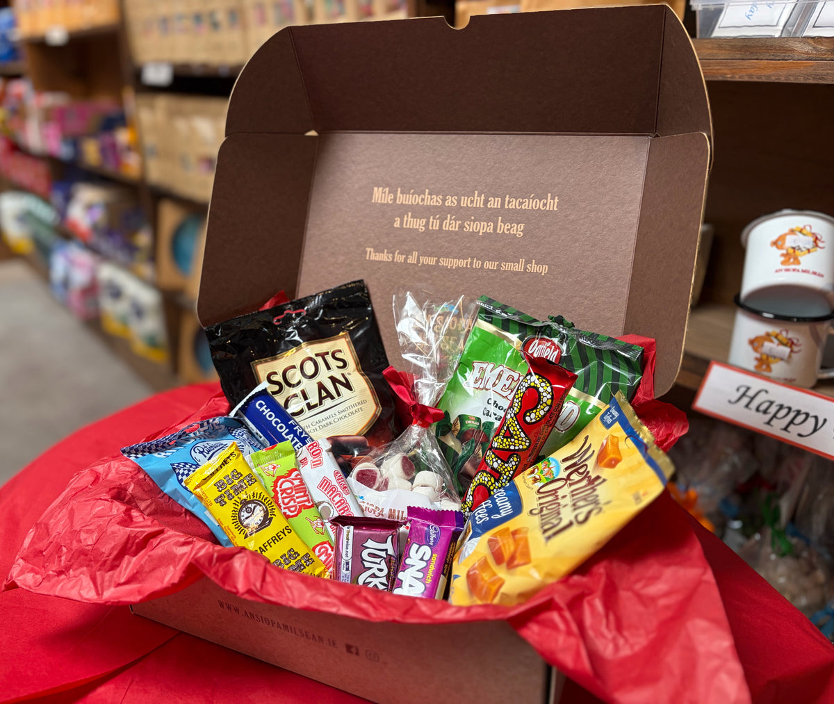 Retro Hamper Box