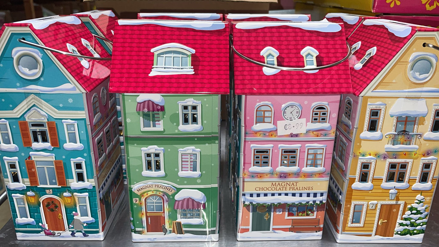 House Money Boxes with sweets