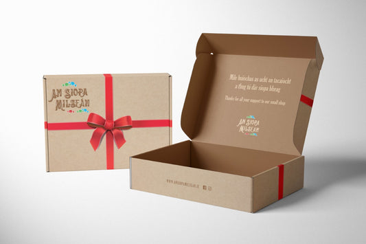 Personalised Traditional Hamper Box